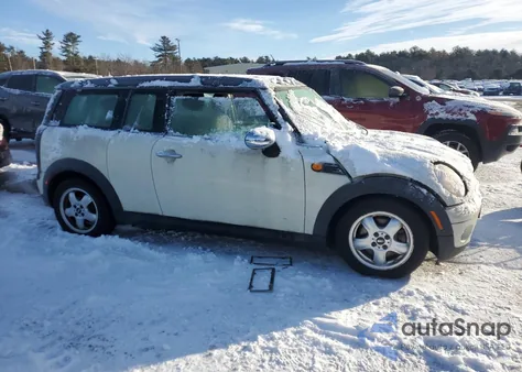 2010 Mini Cooper Clubman из США, поврежденный, VIN WMWML3C54ATX36759